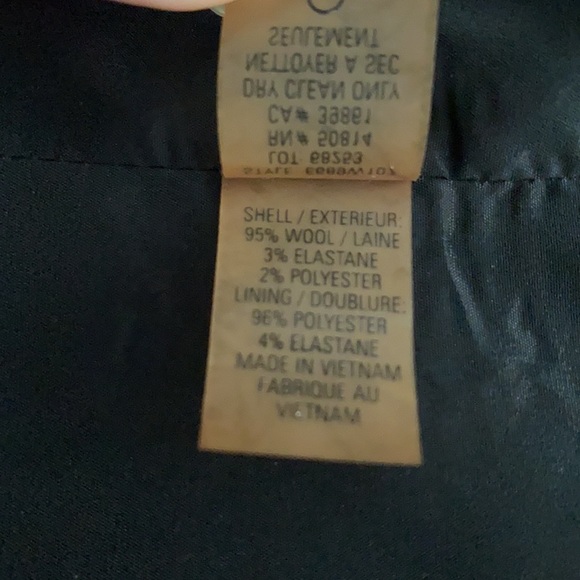 Elie Tahari Black Micro Pinstripe Suit Blazer Jacket Size 2 - Picture 13 of 13